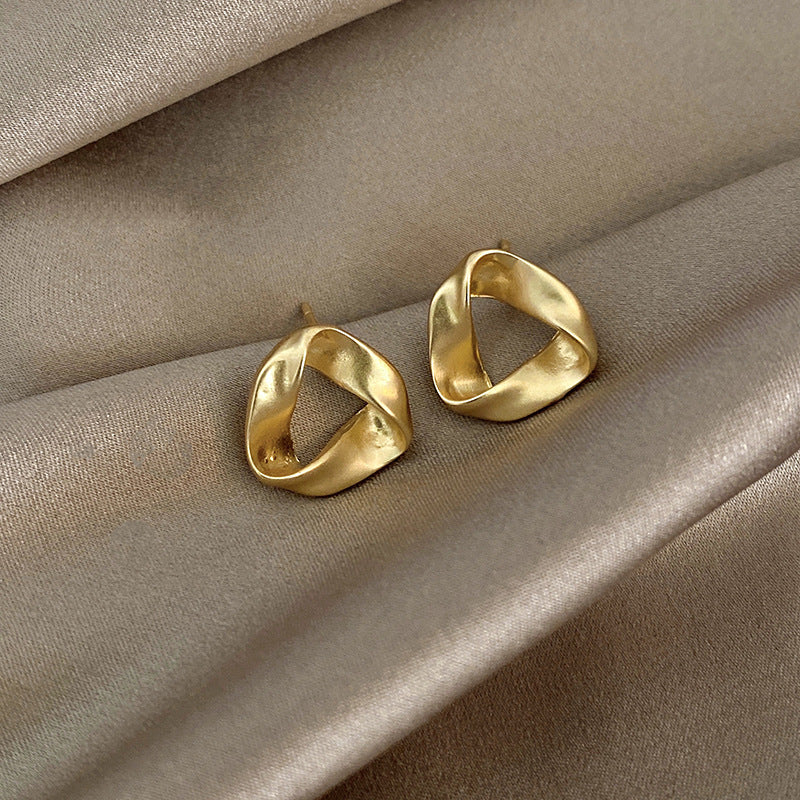 Silver Needle Retro Geometric Metal Earrings Female Niche Temperament